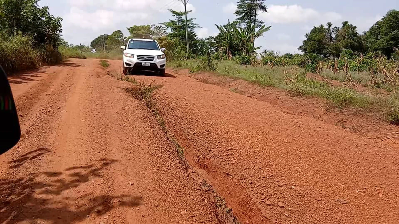 Krofofrom Residents Decry Deplorable Nature of Road Linking Adrobaa